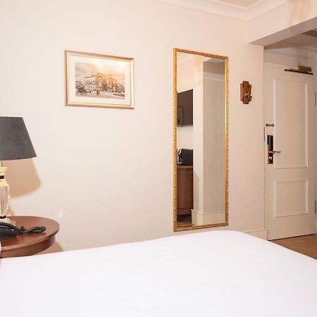 Ebel Boutique Hotel 티라나 외부 사진