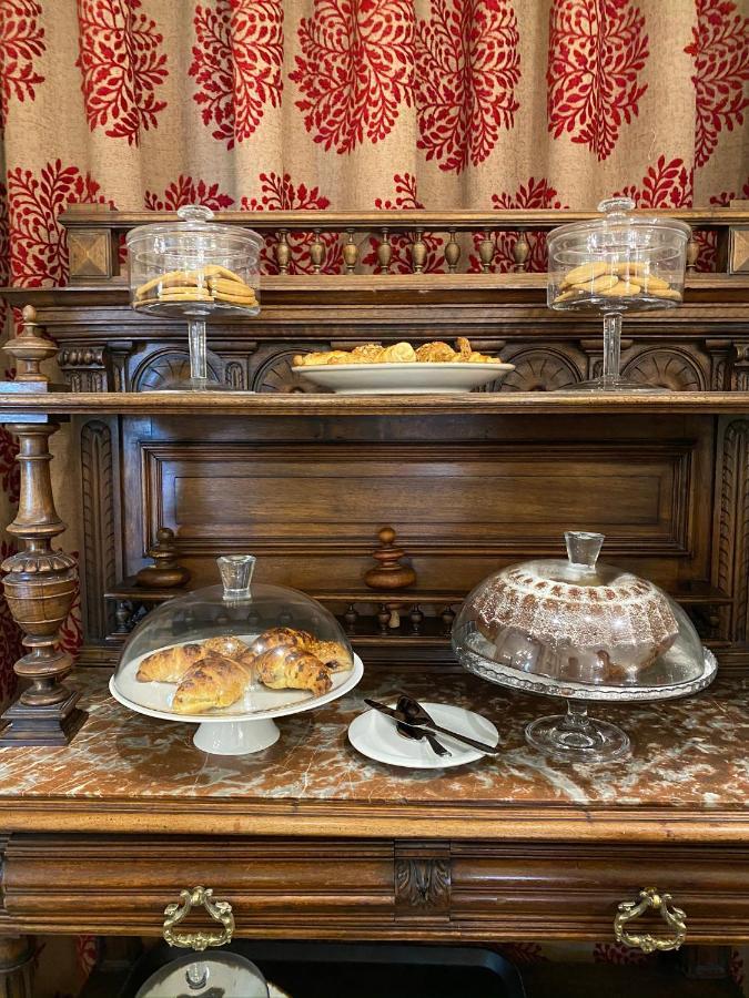 Ebel Boutique Hotel 티라나 외부 사진