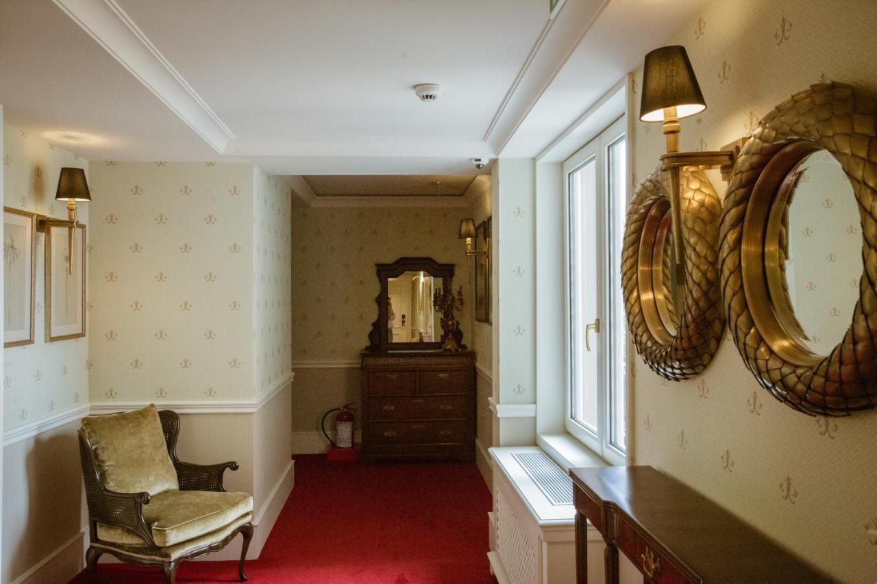 Ebel Boutique Hotel 티라나 외부 사진