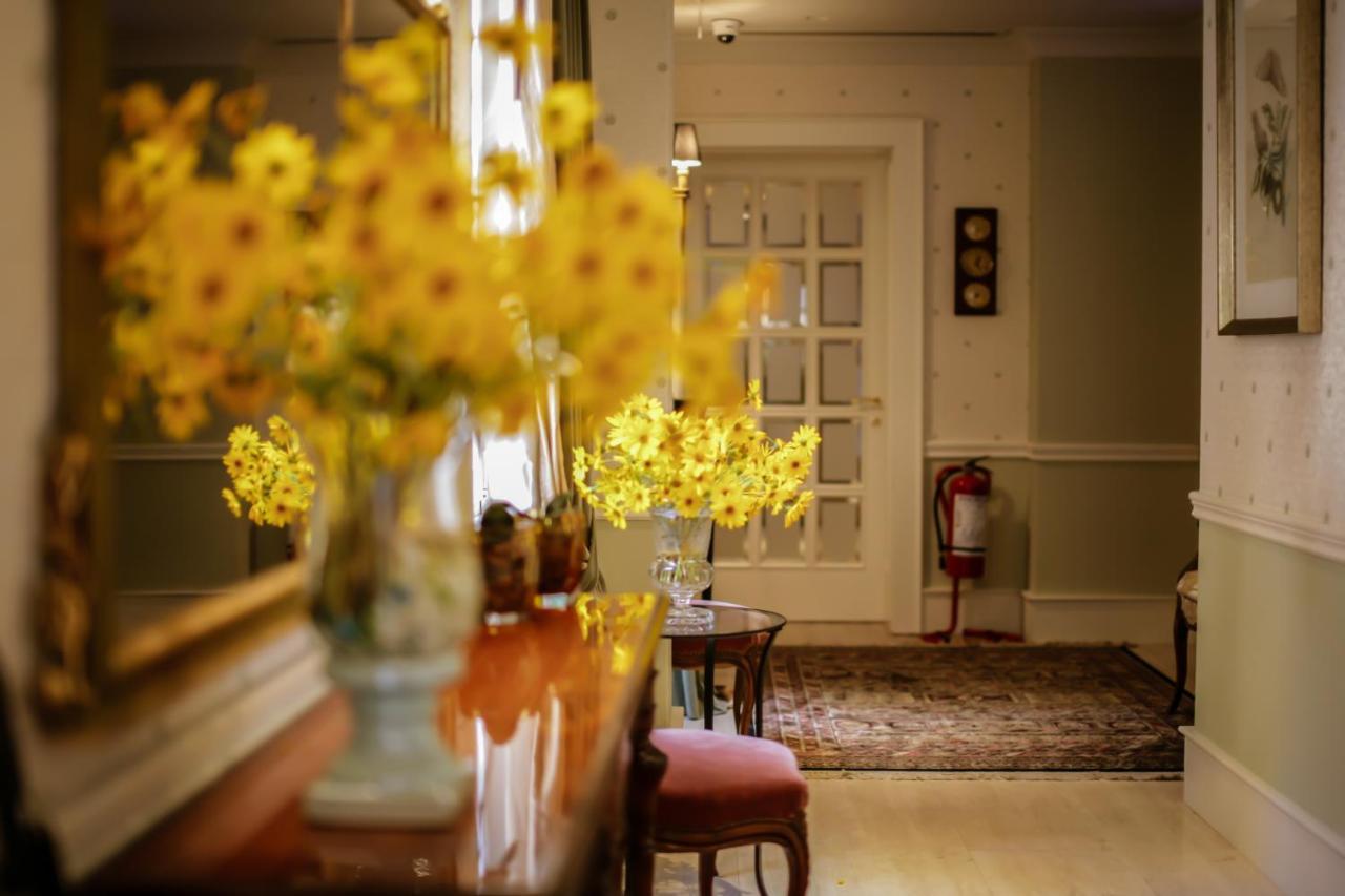 Ebel Boutique Hotel 티라나 외부 사진