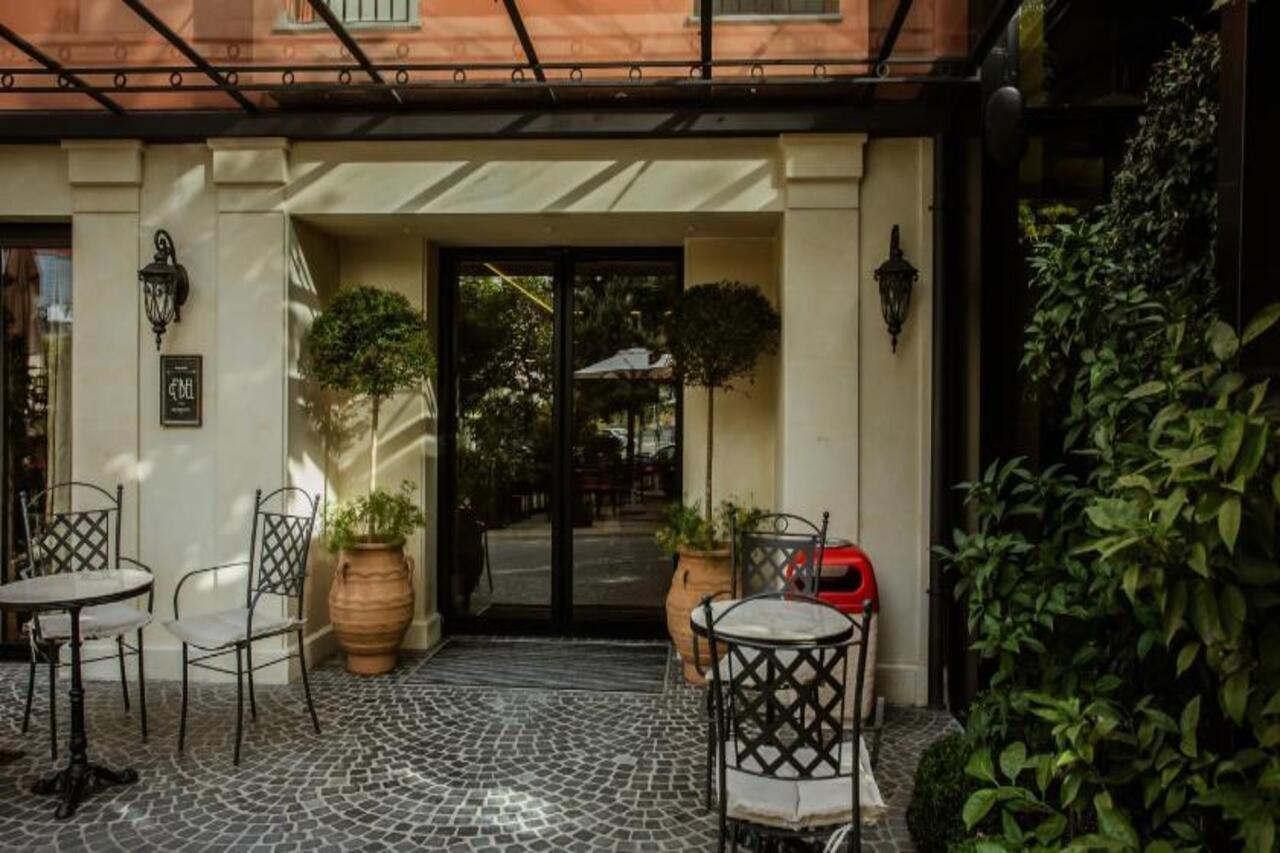 Ebel Boutique Hotel 티라나 외부 사진